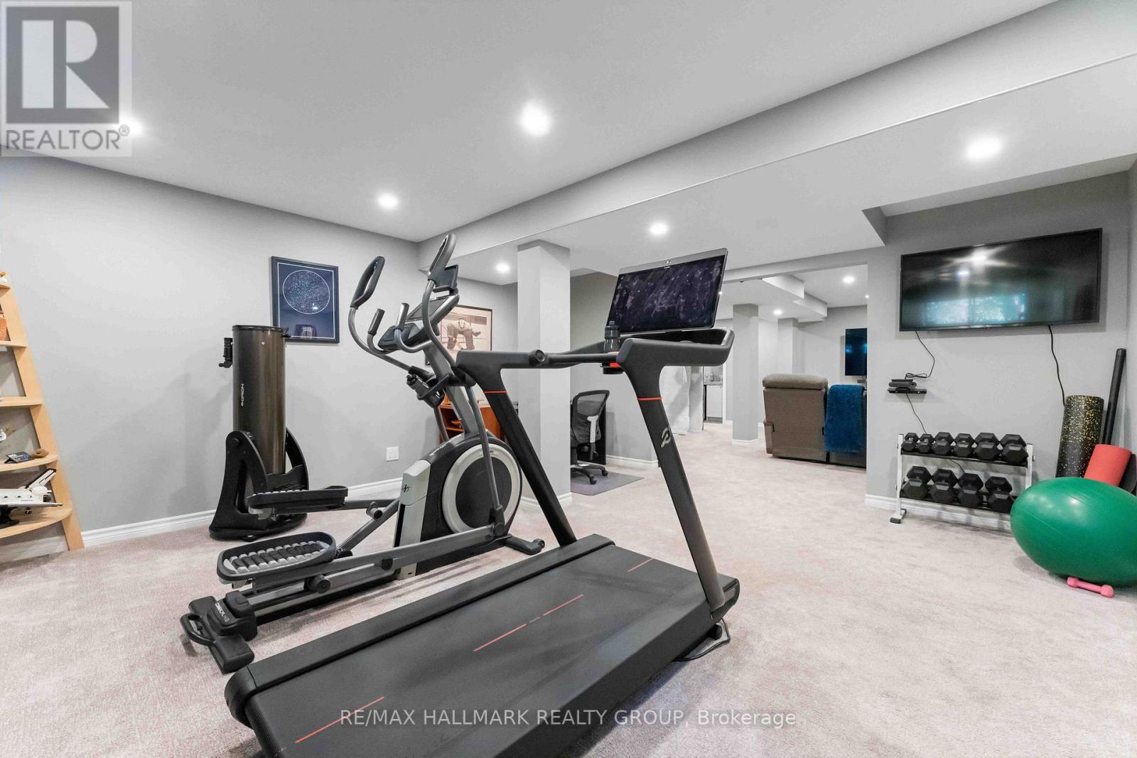 91 Borealis Crescent, Ottawa, Ontario  K1K 4T6 - Photo 27 - X12450109