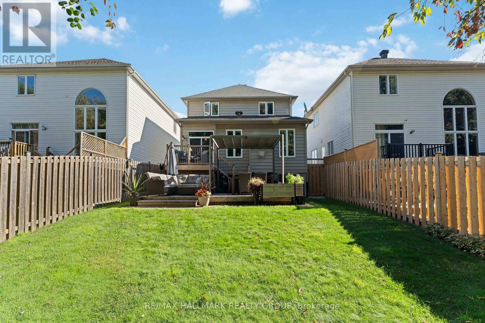 91 Borealis Crescent, Ottawa, Ontario  K1K 4T6 - Photo 34 - X12450109