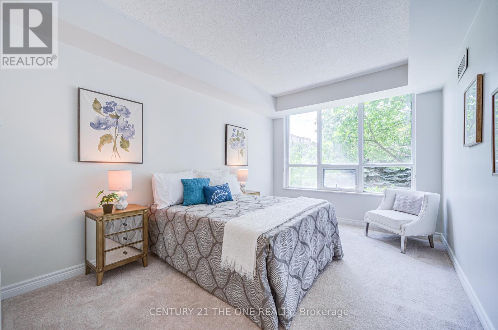 202 - 38 William Carson Crescent, Toronto, Ontario  M2P 2H2 - Photo 16 - C12422080