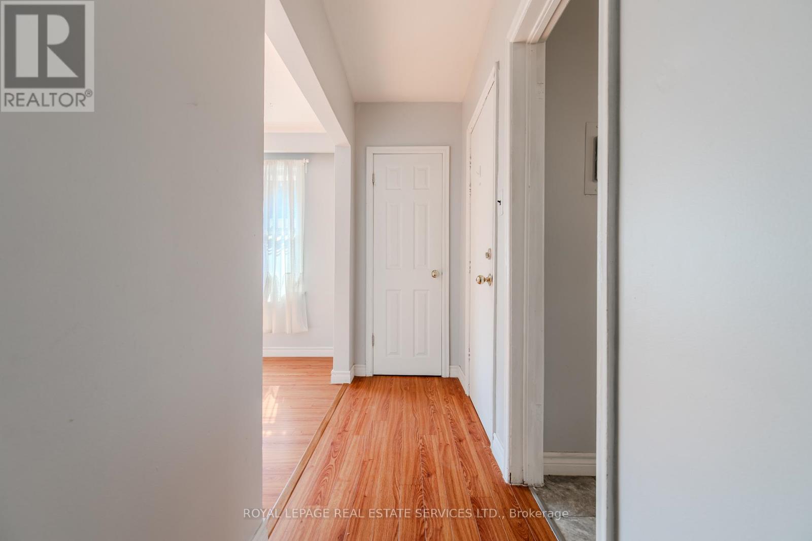 20 Park Boulevard, Toronto, Ontario  M8W 1G7 - Photo 8 - W12448691