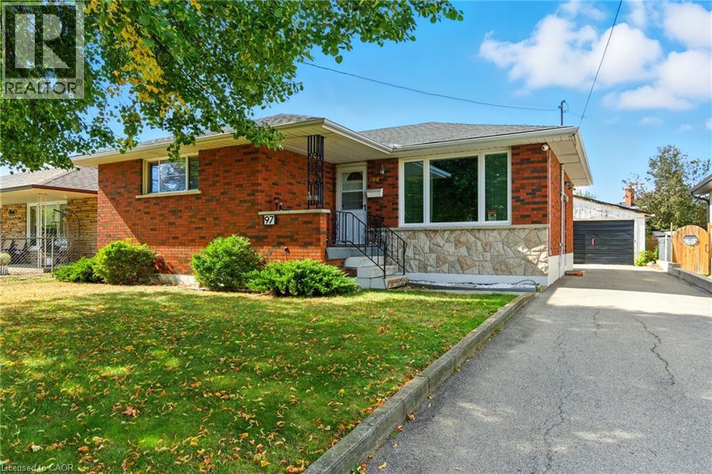 97 Kenora Avenue, Hamilton, Ontario  L8E 1C3 - Photo 5 - 40776456