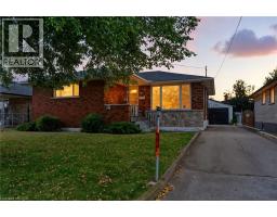 97 KENORA Avenue, Hamilton, Ontario
