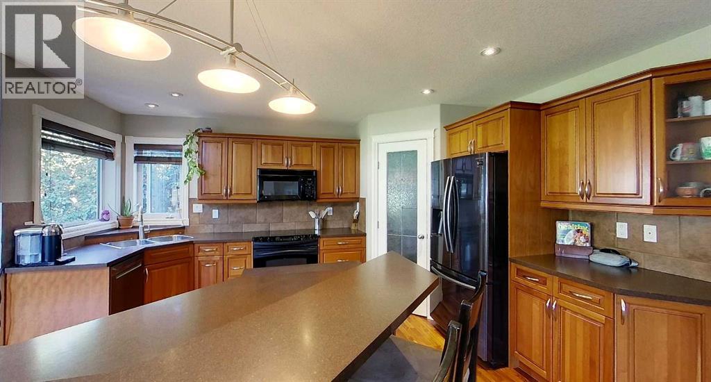 6138 11 Avenue, Edson, Alberta  T7E 1Y8 - Photo 8 - A2262703