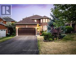 10 BARWICK DRIVE, Barrie, Ontario