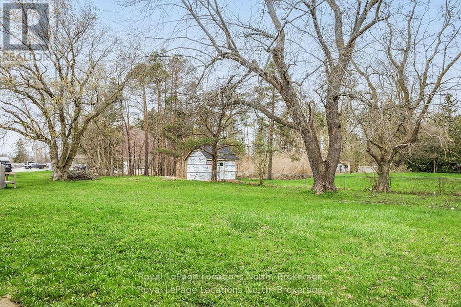 5206 County Rd 9 Road, Clearview, Ontario  L0M 1N0 - Photo 2 - S12450212