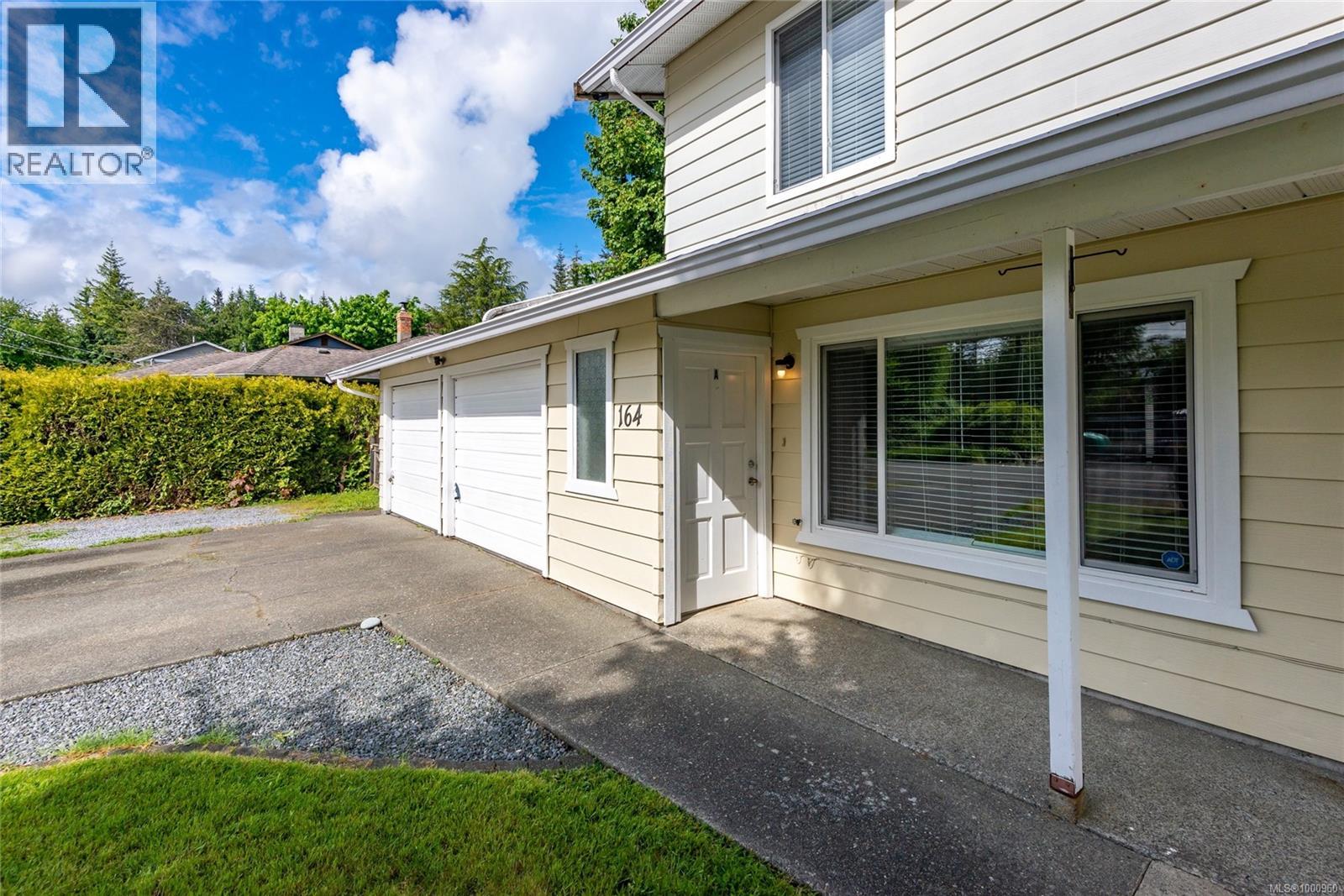 164 Crawford Rd, Campbell River, British Columbia  V9H 1K3 - Photo 3 - 1000960