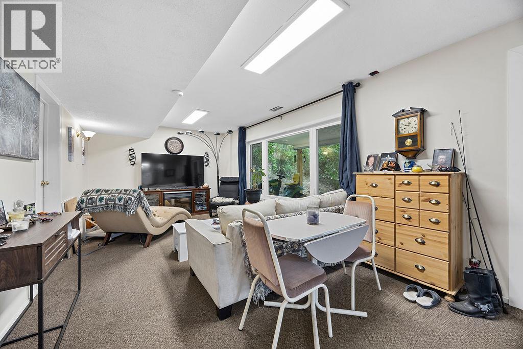 2429 Salmon River Road, Salmon Arm, British Columbia  V1E 4M1 - Photo 39 - 10364740