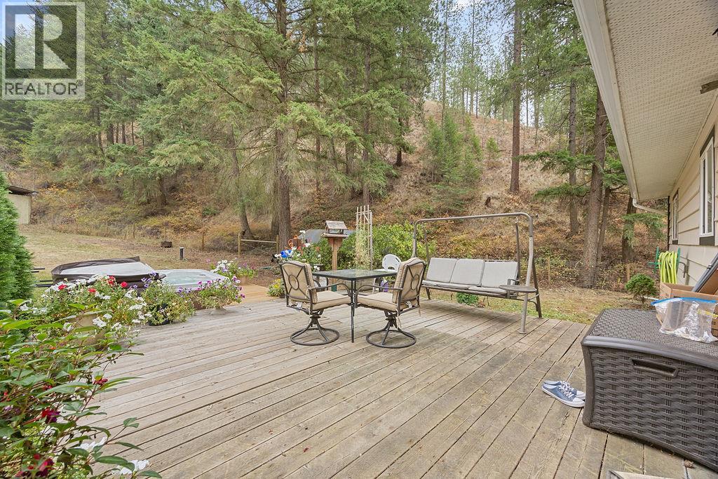 2429 Salmon River Road, Salmon Arm, British Columbia  V1E 4M1 - Photo 48 - 10364740