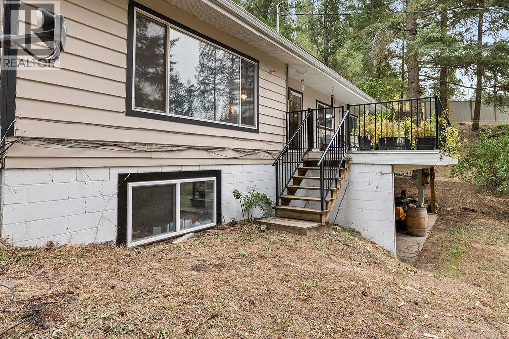 2429 Salmon River Road, Salmon Arm, British Columbia  V1E 4M1 - Photo 52 - 10364740