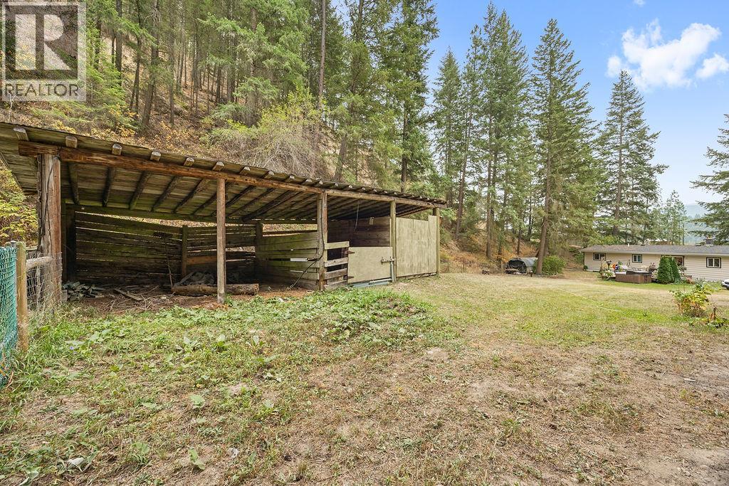 2429 Salmon River Road, Salmon Arm, British Columbia  V1E 4M1 - Photo 51 - 10364740