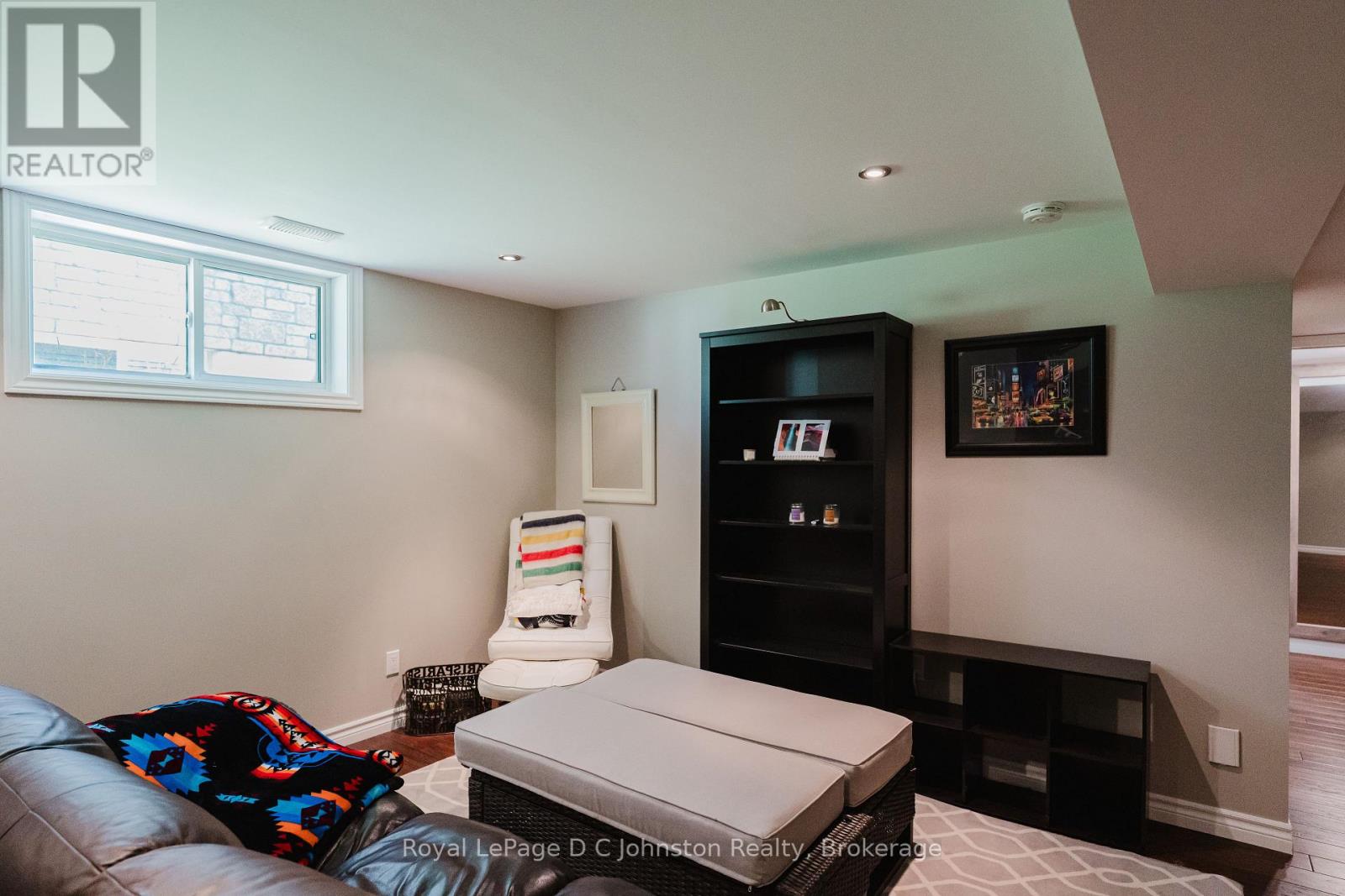 219 Stickel Street, Saugeen Shores, Ontario  N0H 2C1 - Photo 26 - X12450113