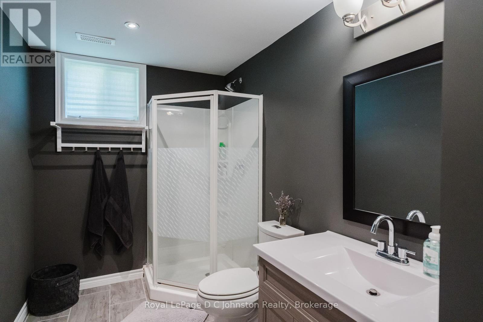 219 Stickel Street, Saugeen Shores, Ontario  N0H 2C1 - Photo 30 - X12450113