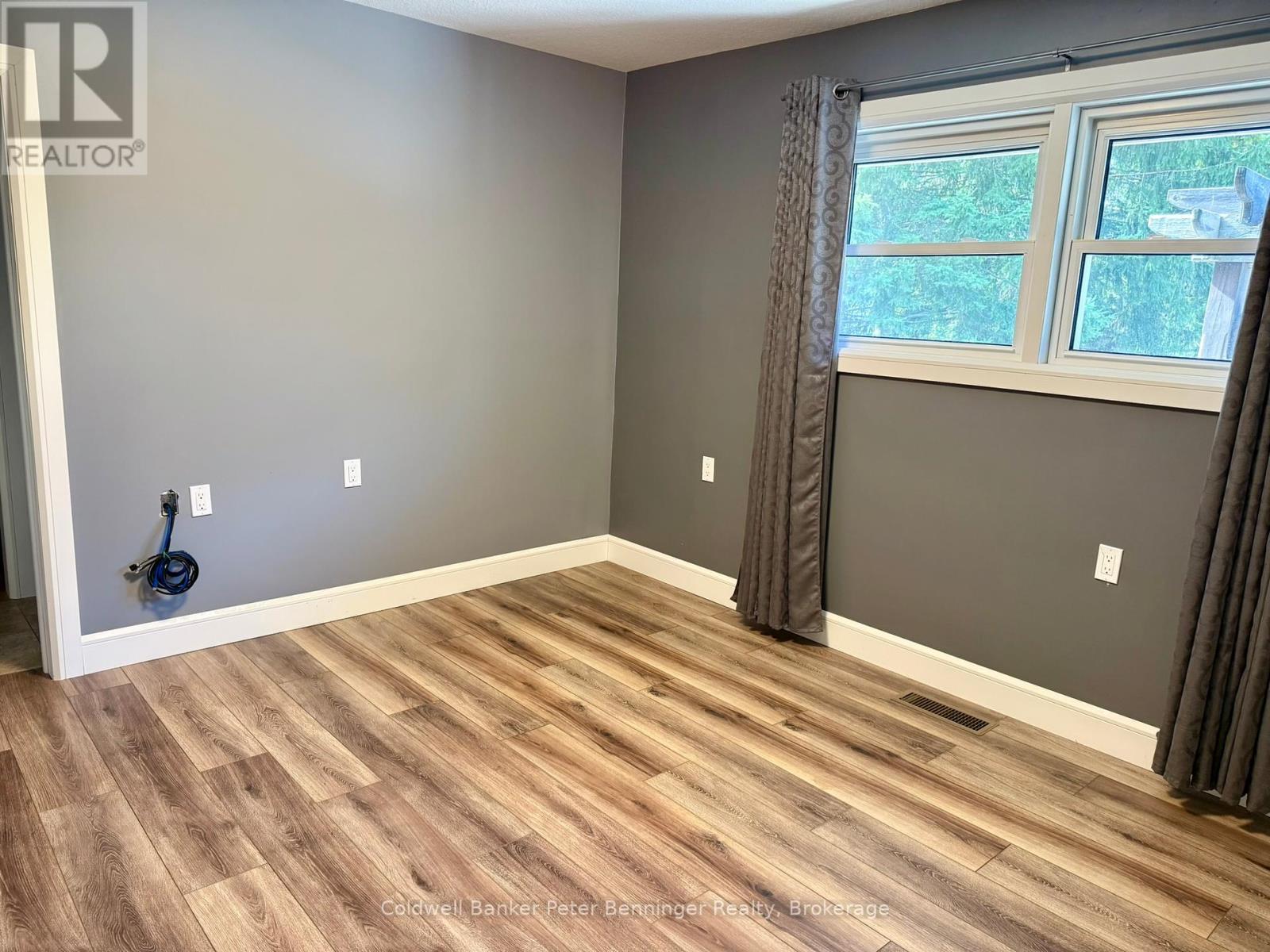 10 Brownlee Street S, South Bruce, Ontario  N0G 2S0 - Photo 12 - X12450122