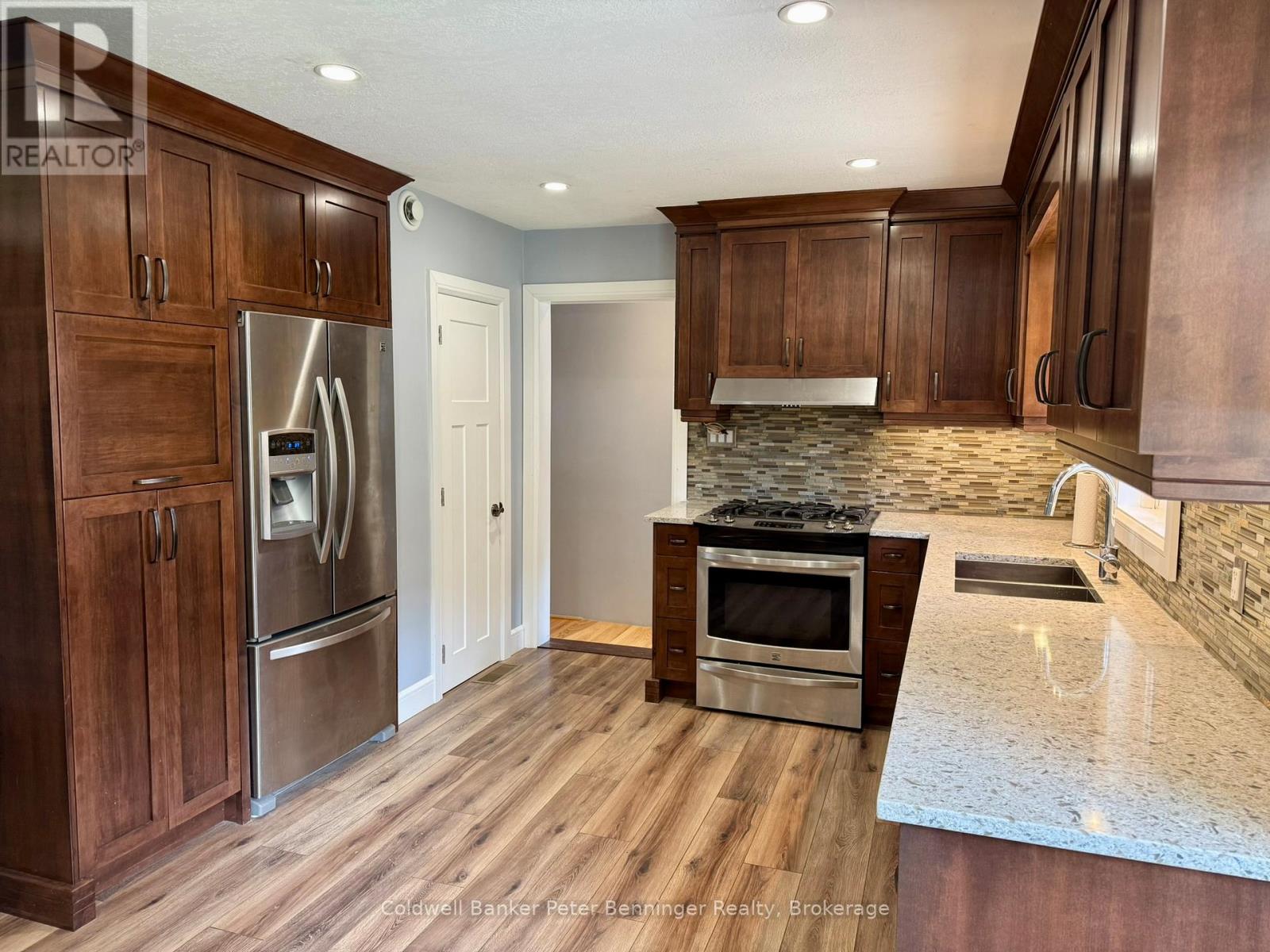 10 Brownlee Street S, South Bruce, Ontario  N0G 2S0 - Photo 6 - X12450122
