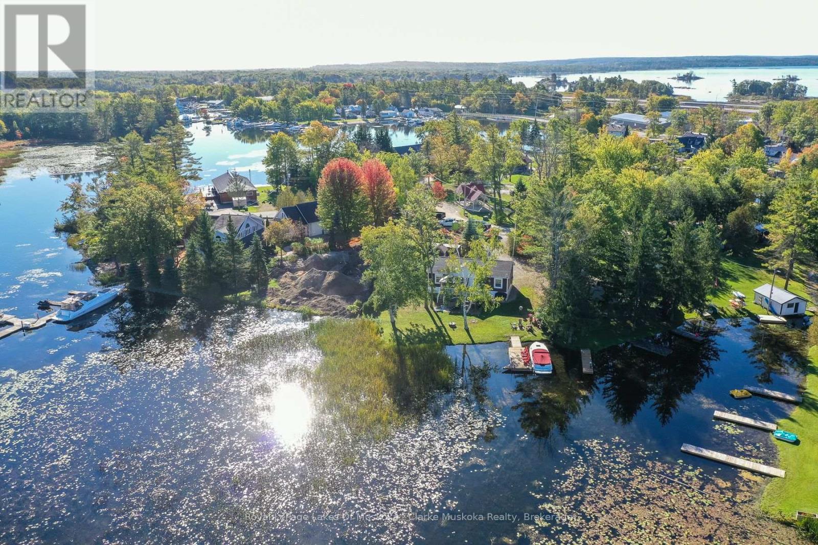 37 Mintens Lane, Georgian Bay, Ontario  L0K 1S0 - Photo 21 - X12450148