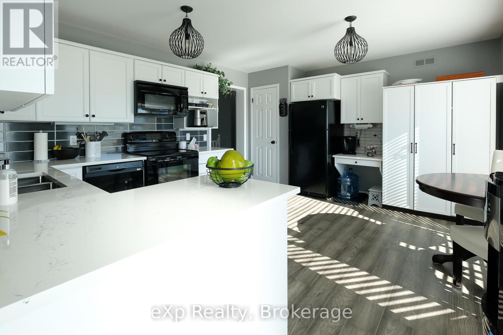363912 18 Side Road, Meaford, Ontario  N0H 1B0 - Photo 14 - X12450171