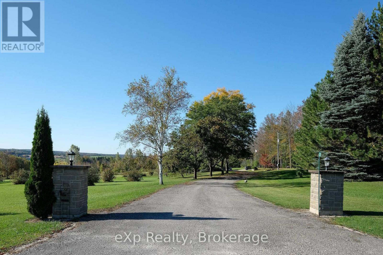 363912 18 Side Road, Meaford, Ontario  N0H 1B0 - Photo 2 - X12450171