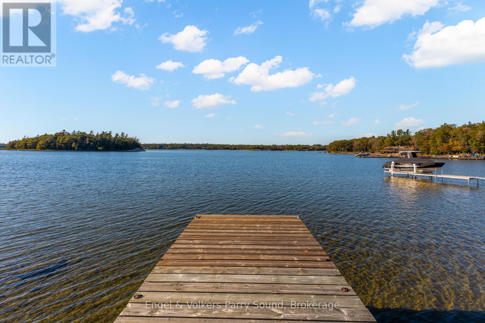 5 Beech Avenue, Carling, Ontario  P0G 1G0 - Photo 38 - X12450202