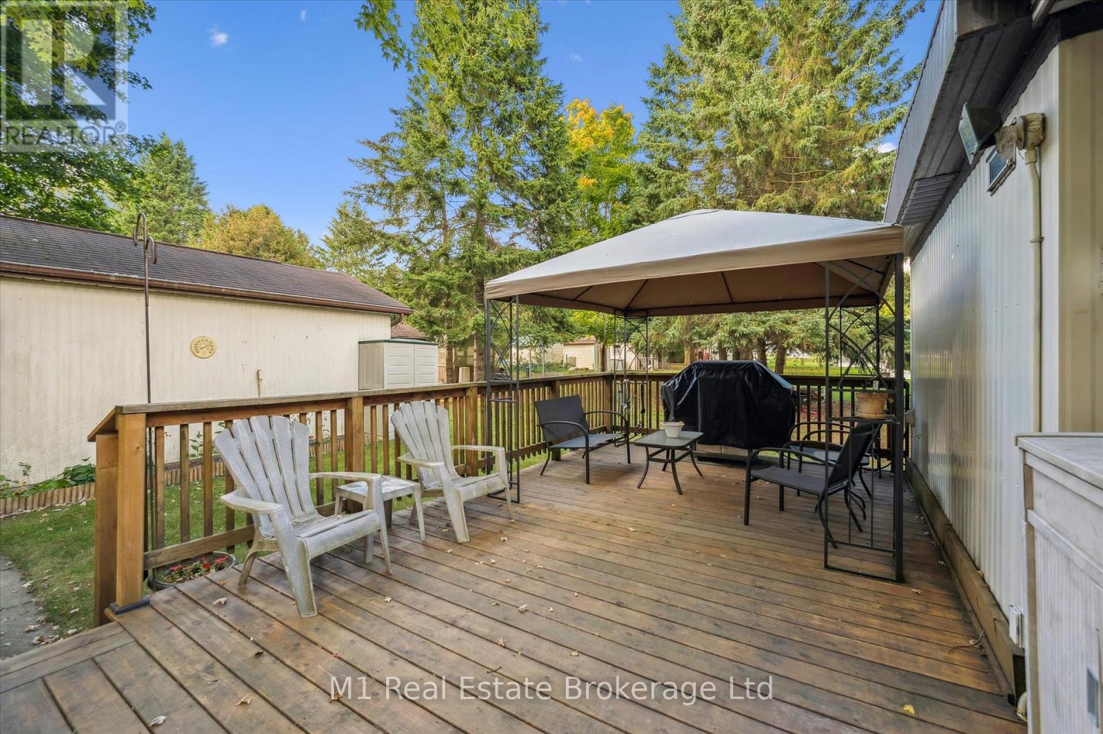 1 Grand Vista Drive, Wellington North, Ontario  N0G 2L0 - Photo 31 - X12450223