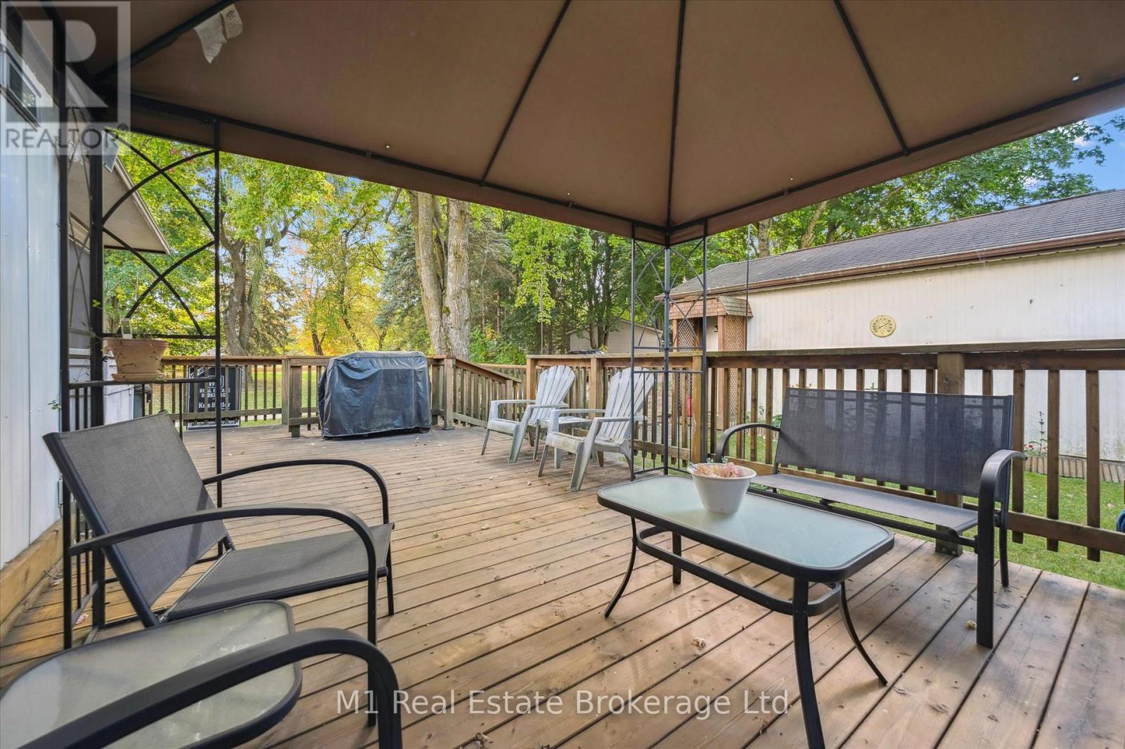 1 Grand Vista Drive, Wellington North, Ontario  N0G 2L0 - Photo 32 - X12450223