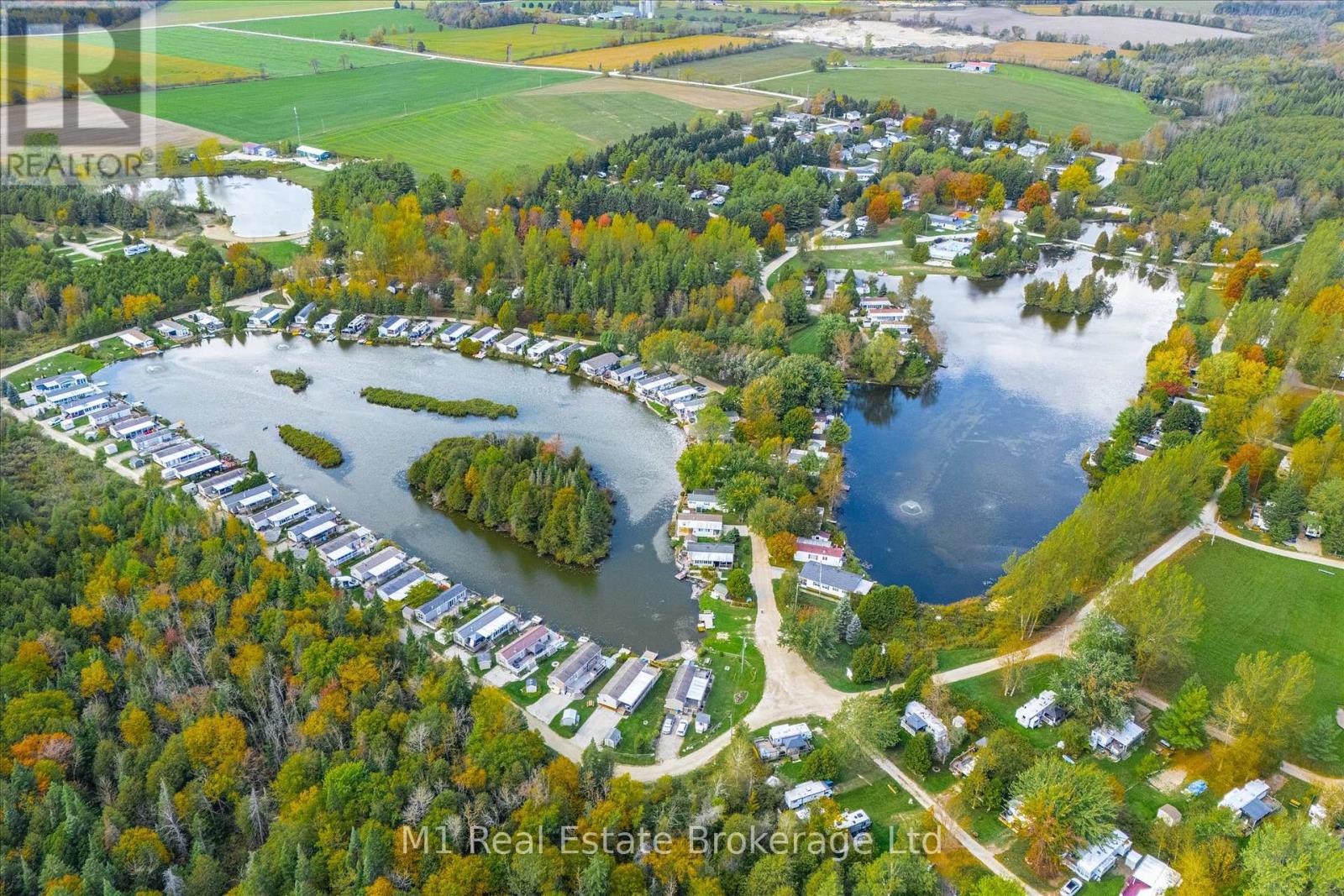 1 Grand Vista Drive, Wellington North, Ontario  N0G 2L0 - Photo 44 - X12450223