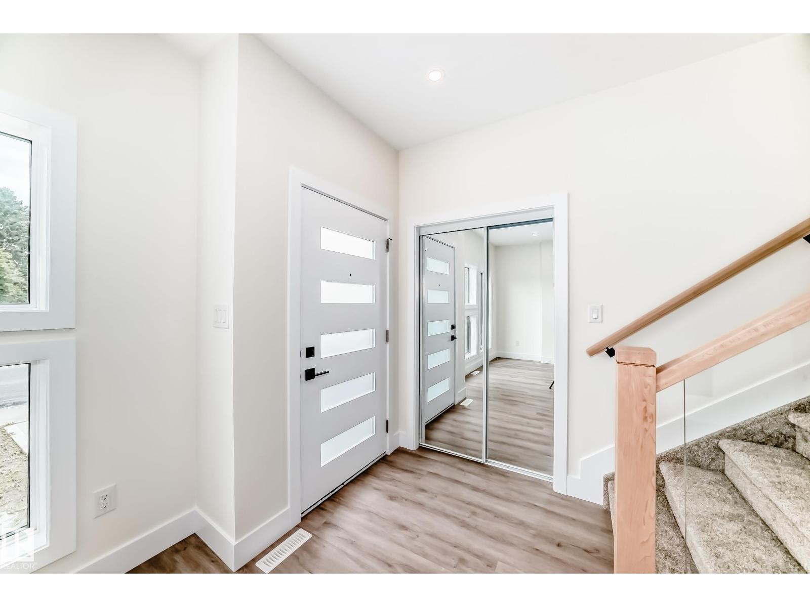 10720 149 St Nw Nw, Edmonton, Alberta  T5P 1M2 - Photo 3 - E4461179