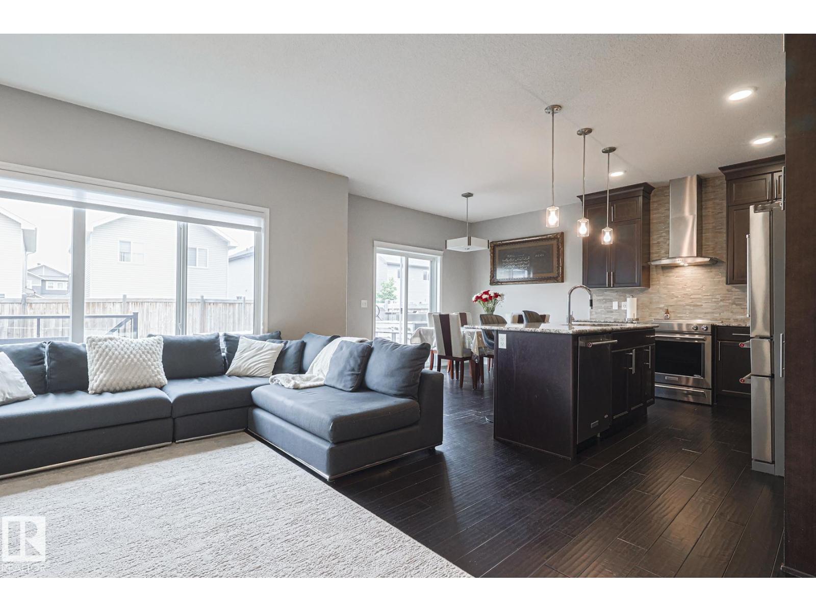 17135 47 St Nw, Edmonton, Alberta  T5Y 3P4 - Photo 3 - E4461180
