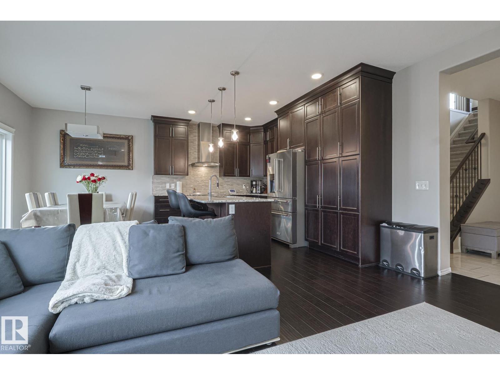 17135 47 St Nw, Edmonton, Alberta  T5Y 3P4 - Photo 5 - E4461180