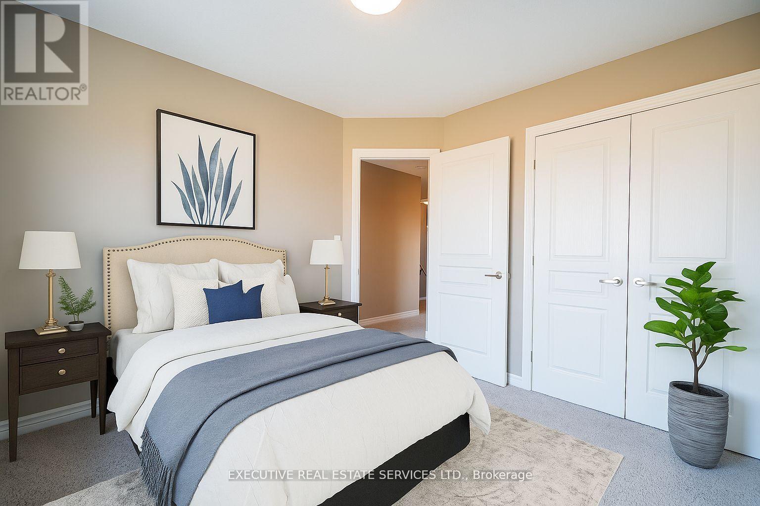 153 Fairfield Drive, Stratford, Ontario  N5A 6S2 - Photo 11 - X12450047