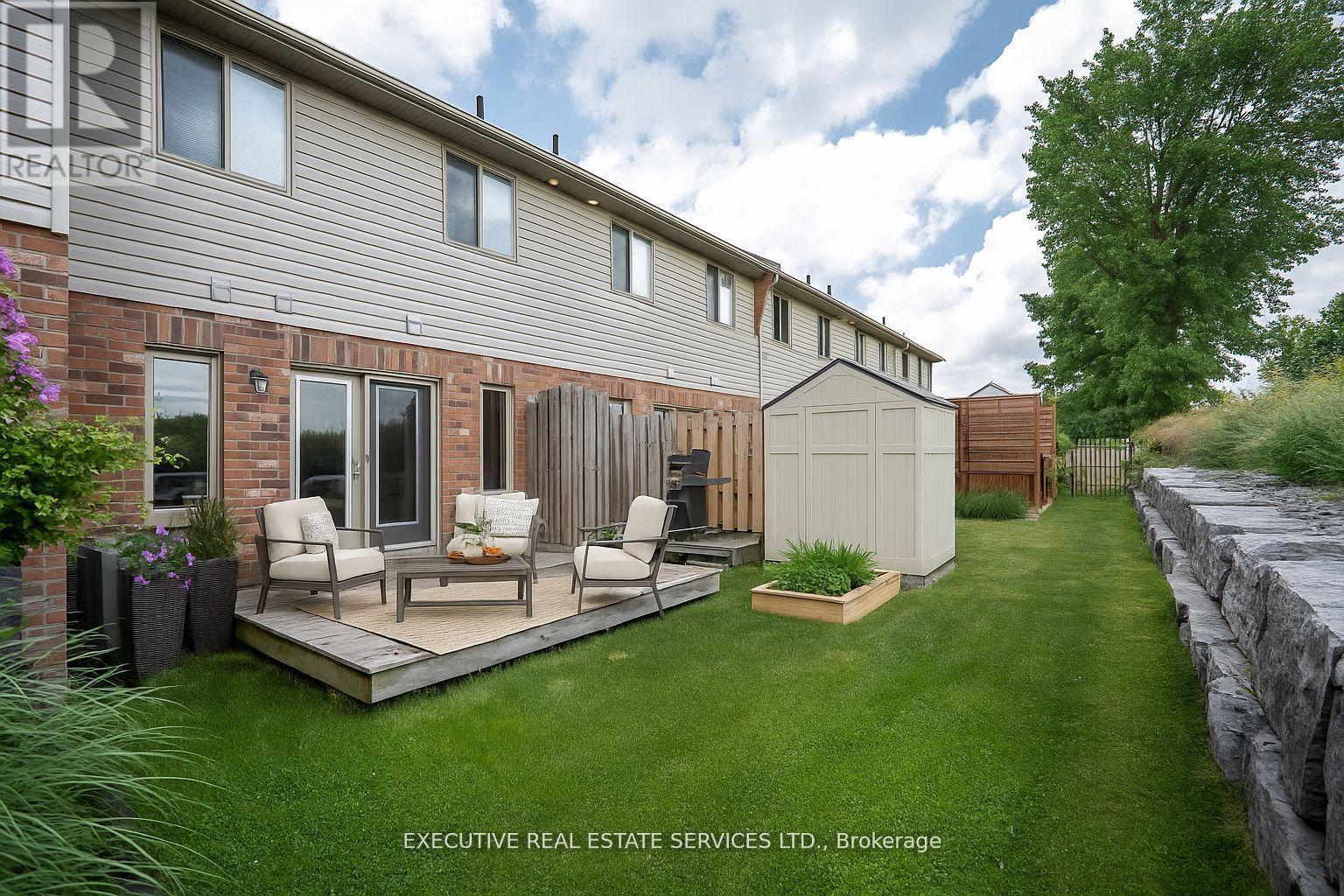 153 Fairfield Drive, Stratford, Ontario  N5A 6S2 - Photo 18 - X12450047