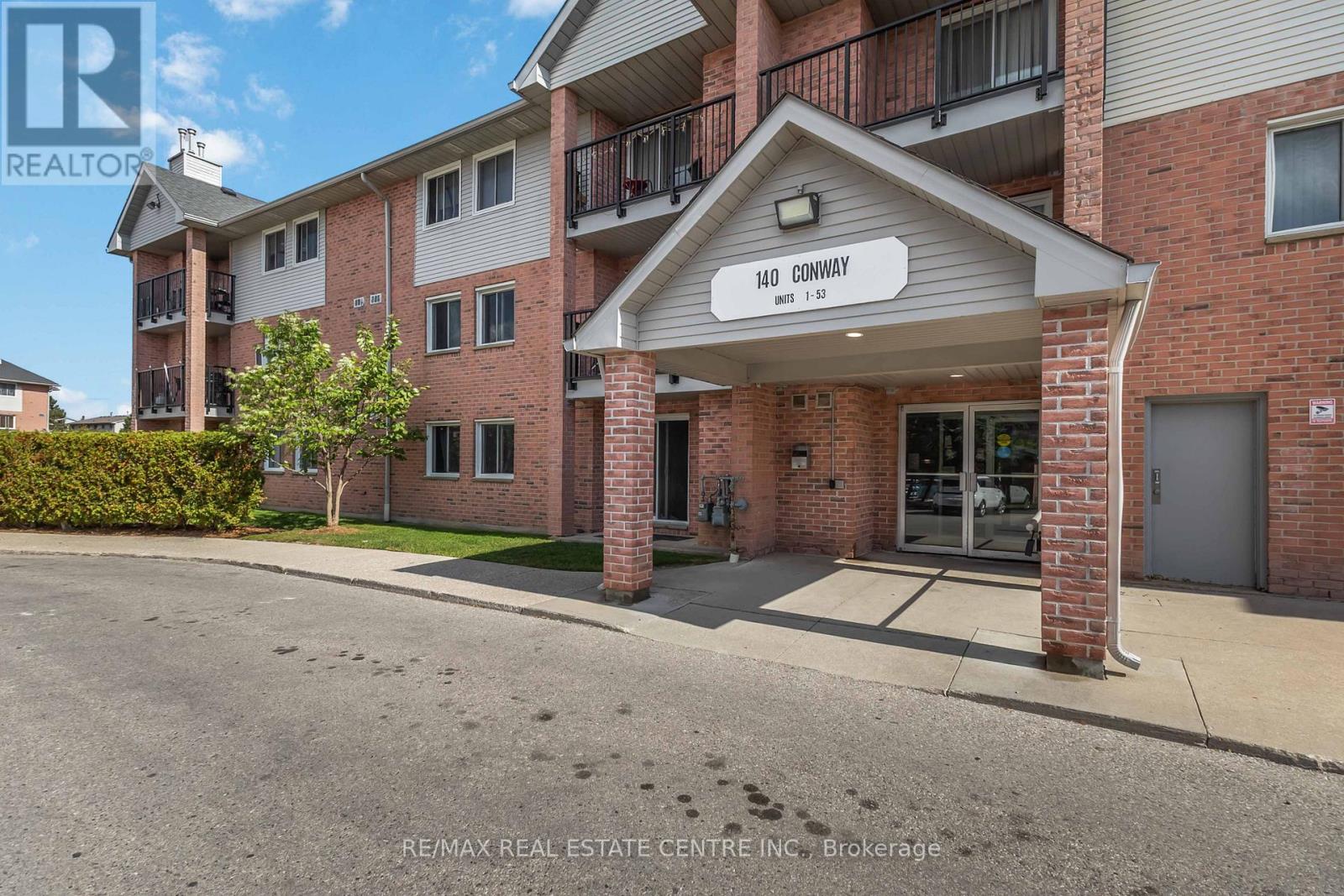 25 - 140 Conway Drive, London South (South X), Ontario  N6E 3N2 - Photo 2 - X12450086