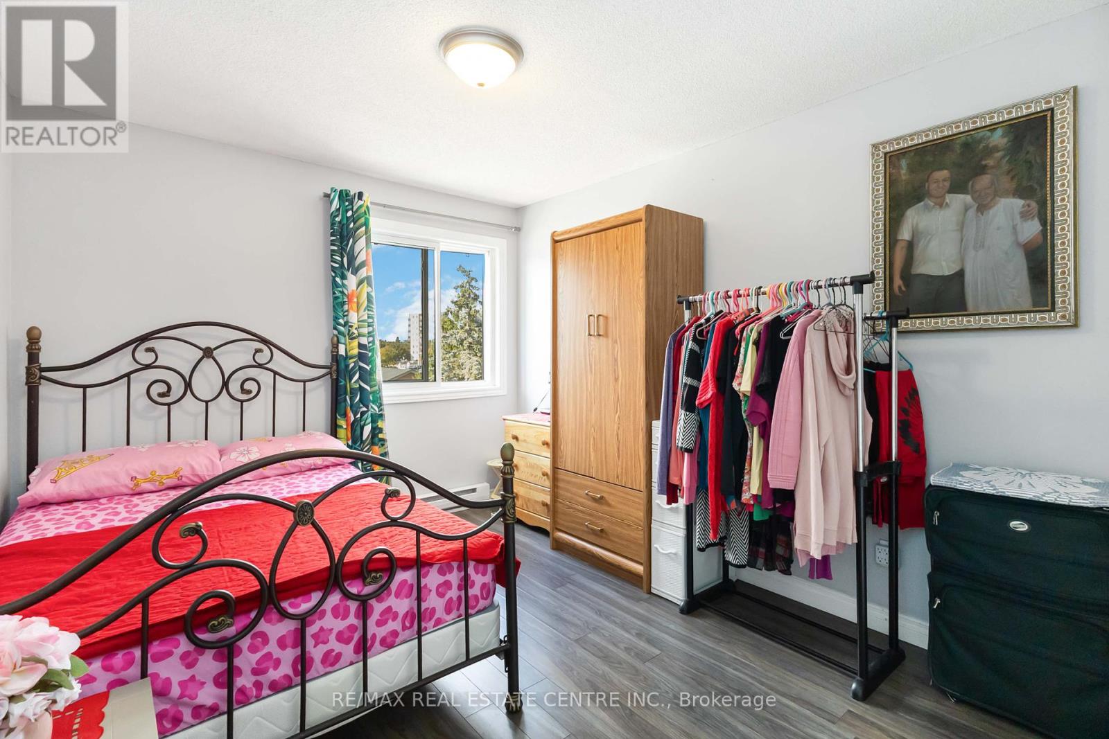 25 - 140 Conway Drive, London South (South X), Ontario  N6E 3N2 - Photo 26 - X12450086