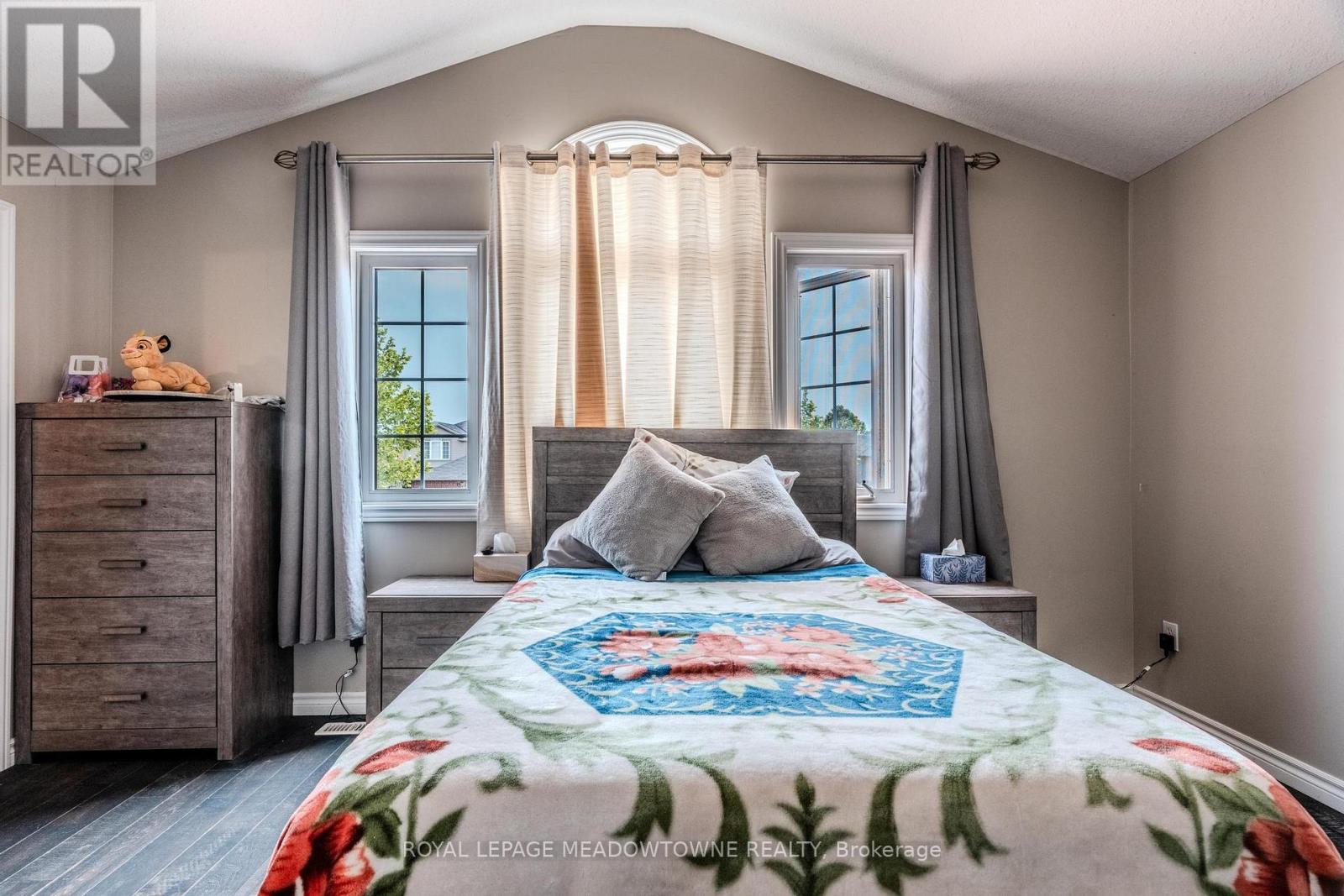 893 Bitterbush Crescent, London North (North N), Ontario  N6H 5X6 - Photo 27 - X12450107