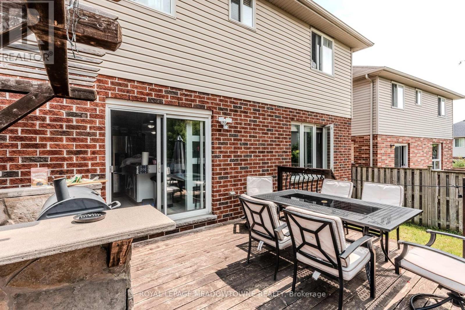 893 Bitterbush Crescent, London North (North N), Ontario  N6H 5X6 - Photo 42 - X12450107