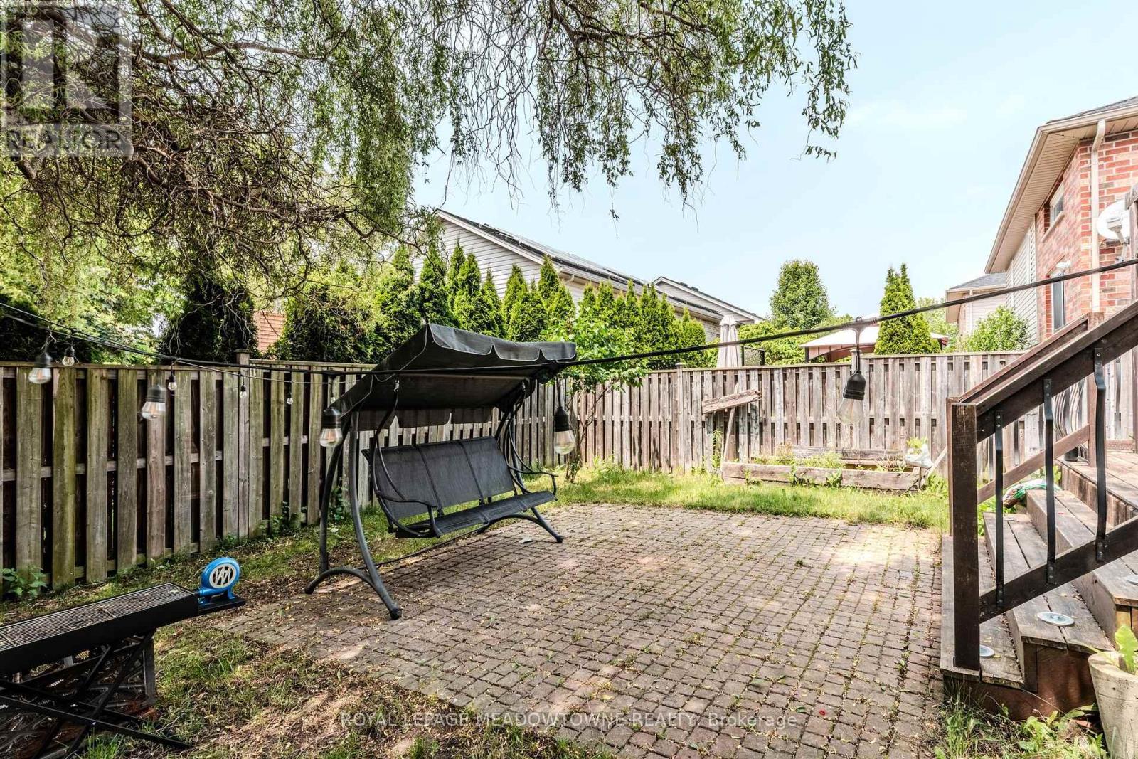 893 Bitterbush Crescent, London North (North N), Ontario  N6H 5X6 - Photo 44 - X12450107