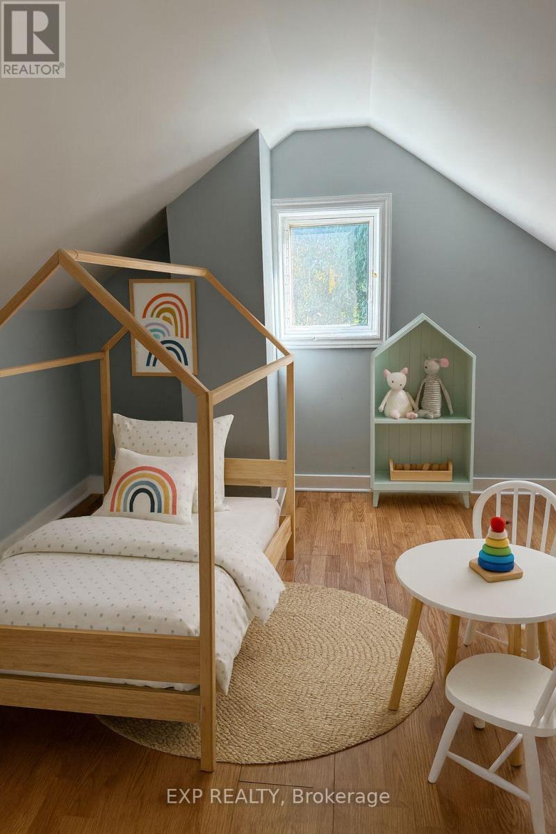 20 Marmora Street, St. Catharines, Ontario  L2P 3C1 - Photo 15 - X12445523