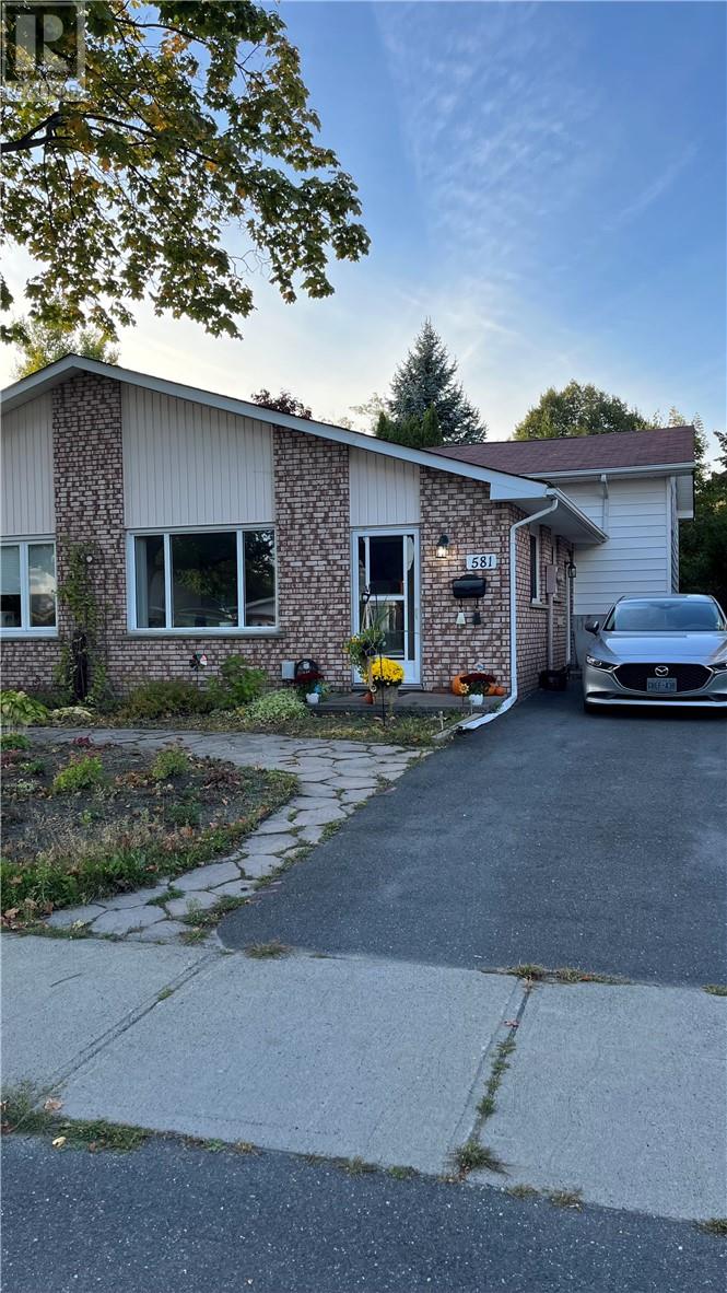 581 Summerhill, Sudbury, Ontario