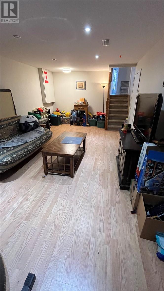581 Summerhill, Sudbury, Ontario  P3A 4T3 - Photo 12 - 2125033