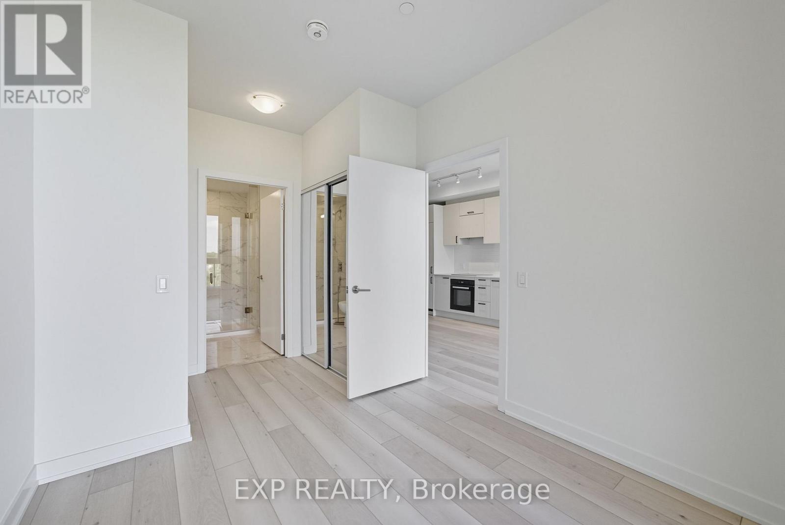 608 - 1 Kyle Lowry Road, Toronto, Ontario  M3C 0S6 - Photo 10 - C12450117