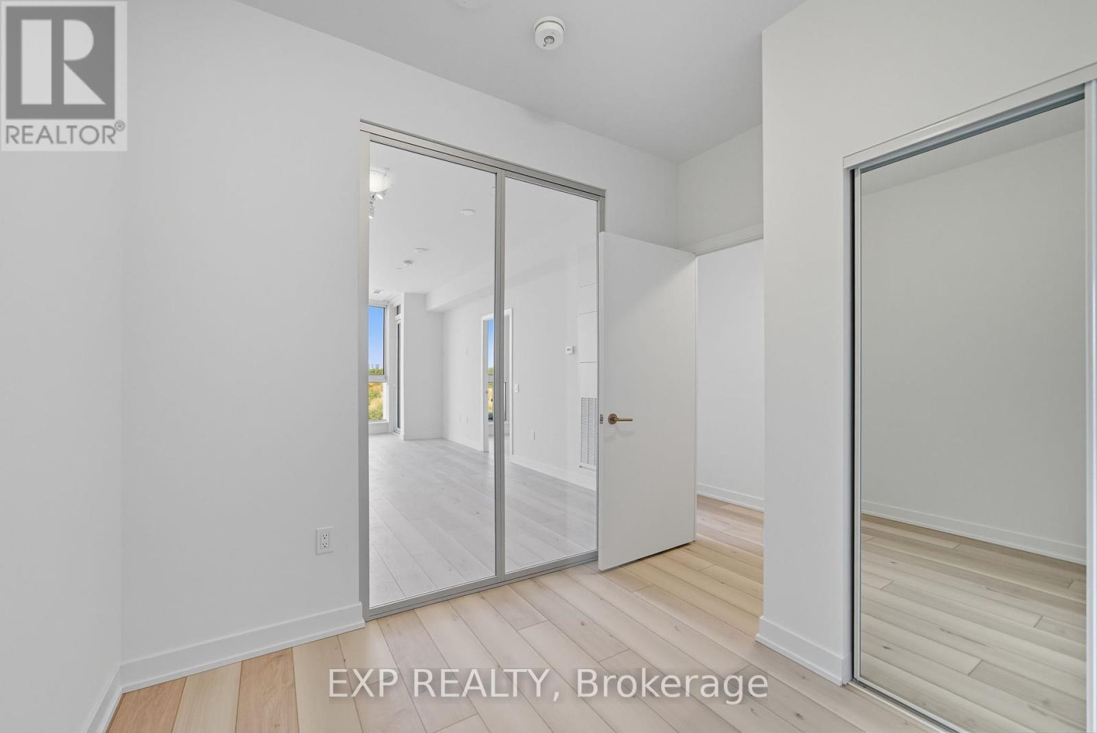 608 - 1 Kyle Lowry Road, Toronto, Ontario  M3C 0S6 - Photo 14 - C12450117