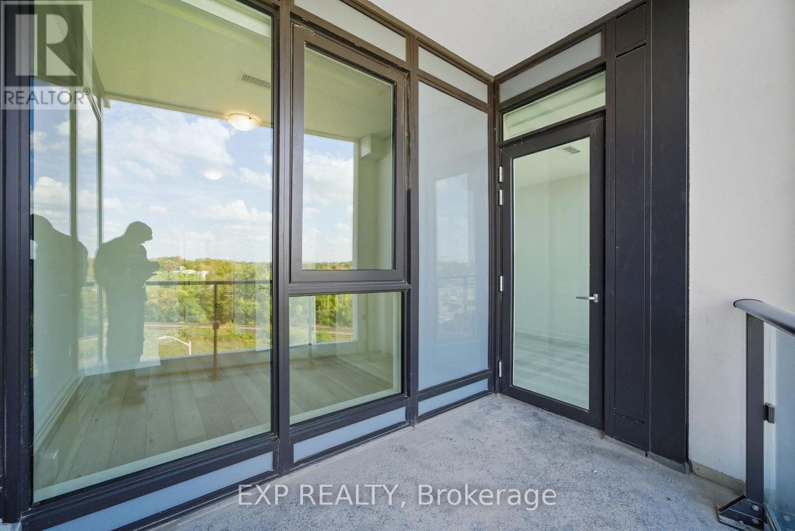 608 - 1 Kyle Lowry Road, Toronto, Ontario  M3C 0S6 - Photo 35 - C12450117
