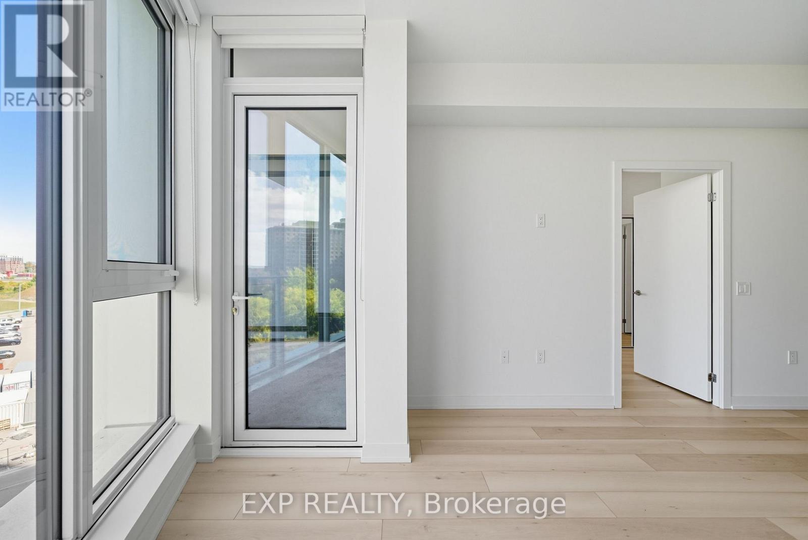 608 - 1 Kyle Lowry Road, Toronto, Ontario  M3C 0S6 - Photo 8 - C12450117