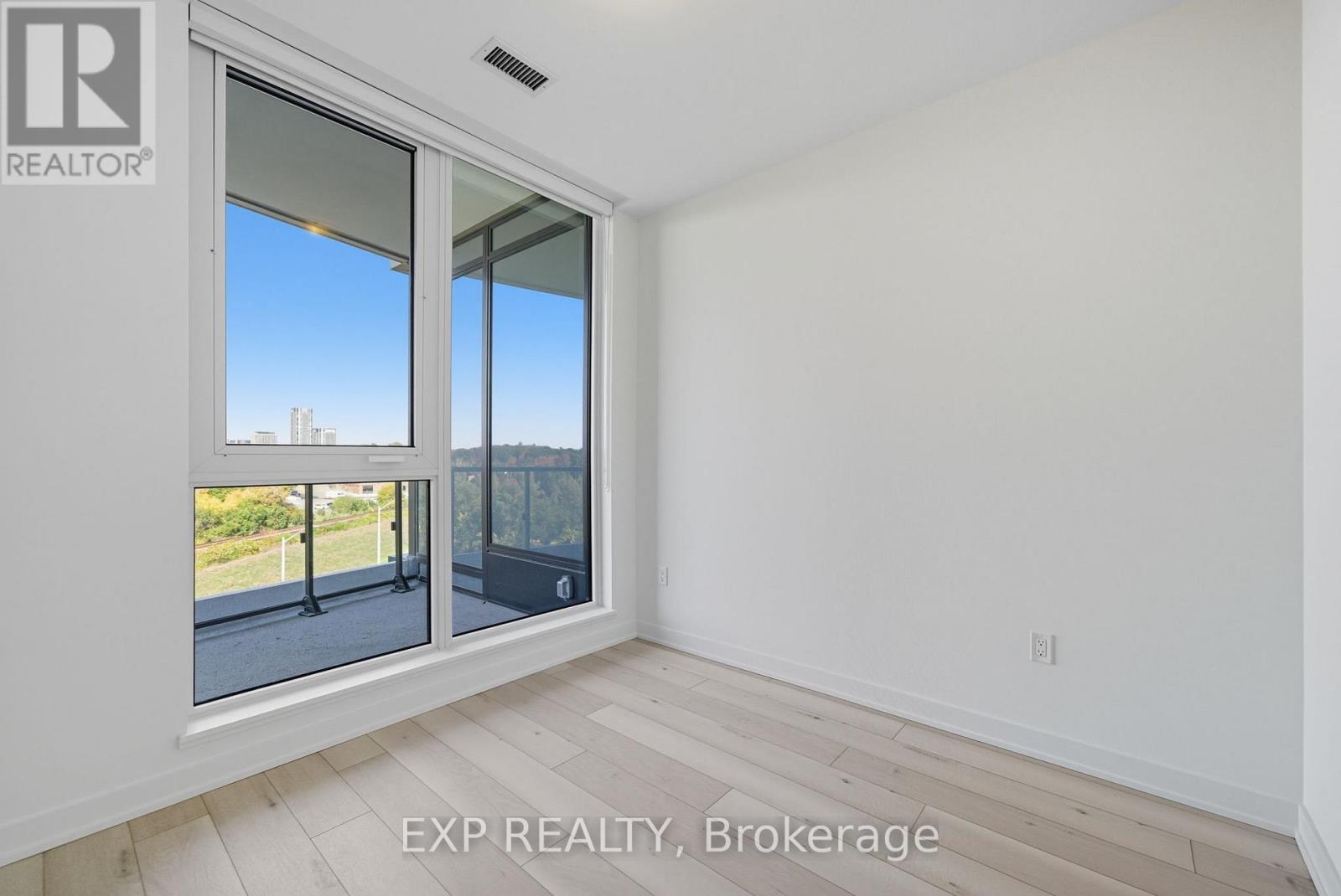 608 - 1 Kyle Lowry Road, Toronto, Ontario  M3C 0S6 - Photo 9 - C12450117