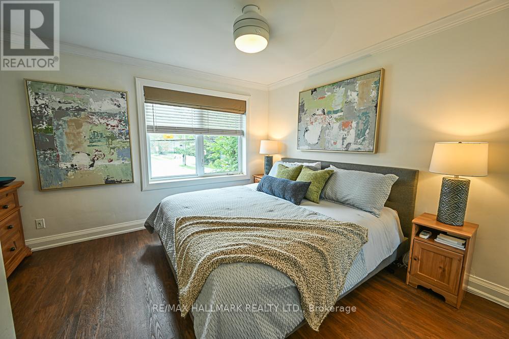 3318 Bathurst Street, Toronto, Ontario  M6A 2B6 - Photo 15 - C12450121
