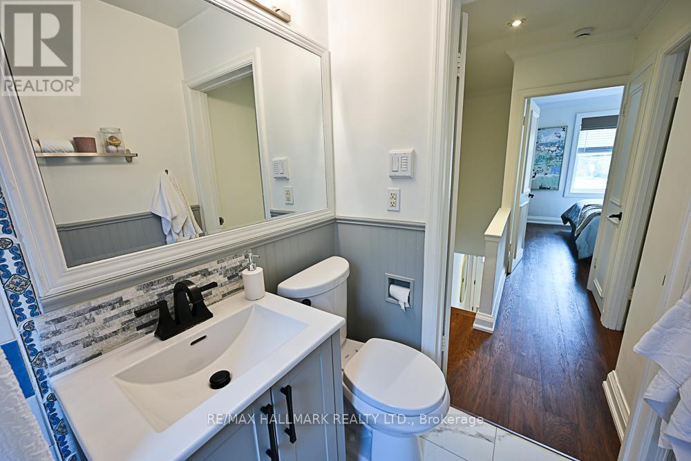 3318 Bathurst Street, Toronto, Ontario  M6A 2B6 - Photo 25 - C12450121