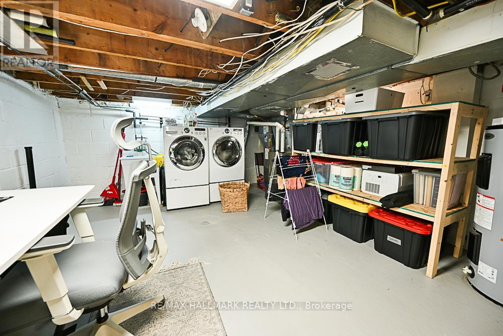 3318 Bathurst Street, Toronto, Ontario  M6A 2B6 - Photo 36 - C12450121