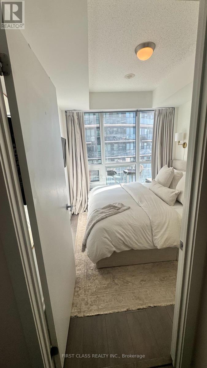 1007 - 51 East Liberty Street E, Toronto, Ontario  M6K 3P8 - Photo 16 - C12450158
