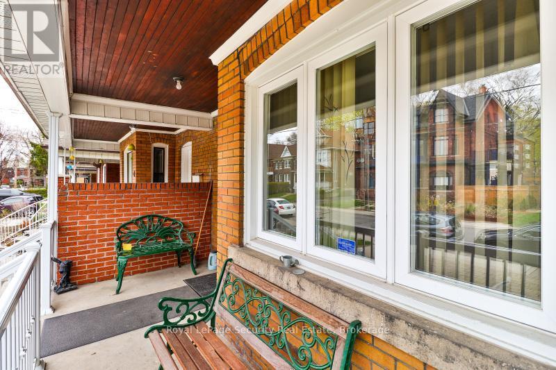 27 Sylvan Avenue, Toronto, Ontario  M6H 1G2 - Photo 3 - C12450197