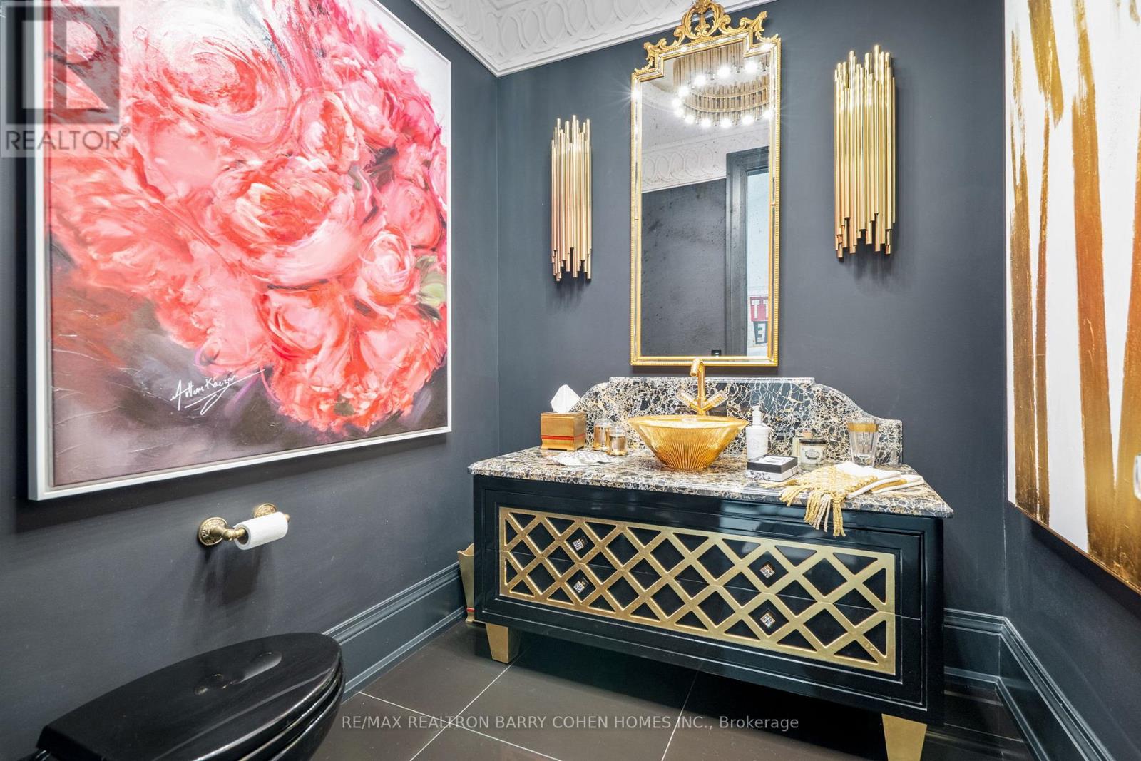327 Cortleigh Boulevard, Toronto (Bedford Park-Nortown), Ontario  M5N 1R2 - Photo 15 - C12450201
