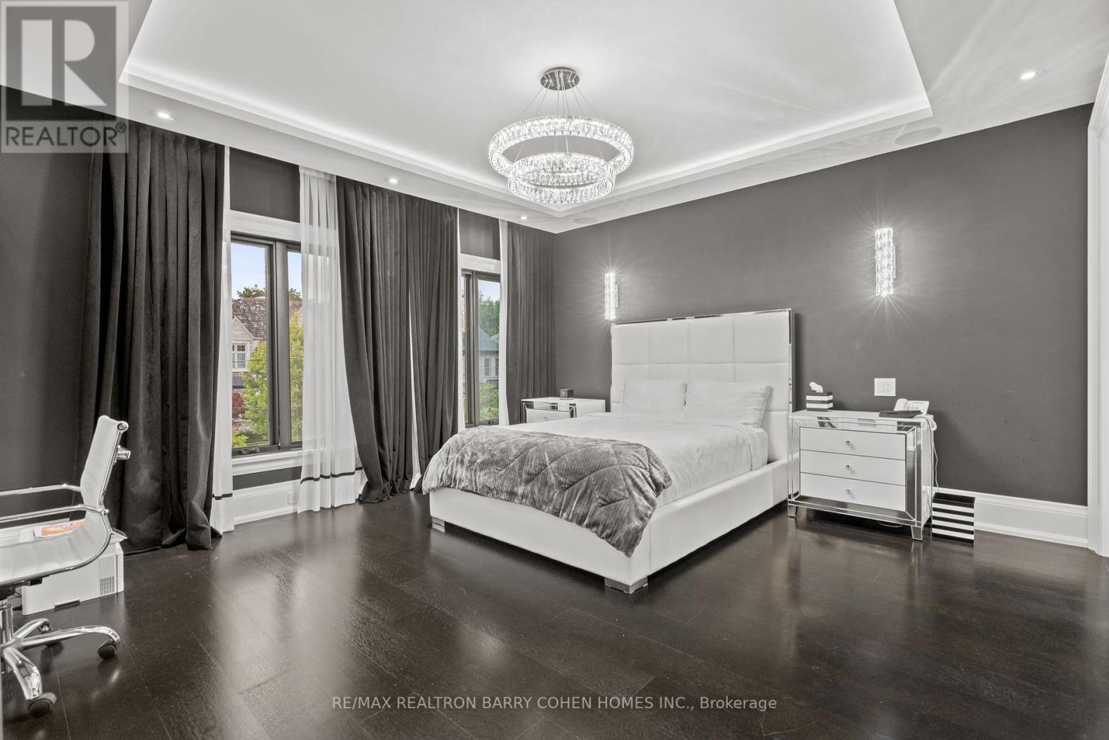 327 Cortleigh Boulevard, Toronto (Bedford Park-Nortown), Ontario  M5N 1R2 - Photo 23 - C12450201